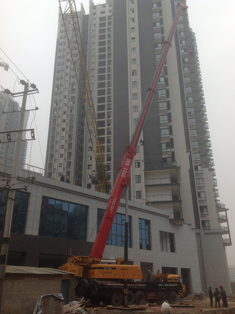 湘鄉南岸水鄉塔吊